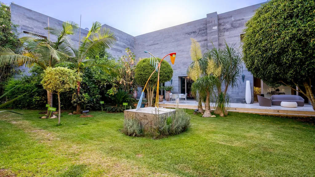 Interiors of Kohinor Art & Boutique Hotel